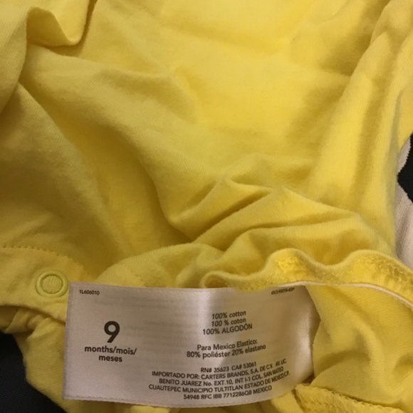 Carter’s Romper onesies - 9 Mo. (3x total) - Picture 6 of 6